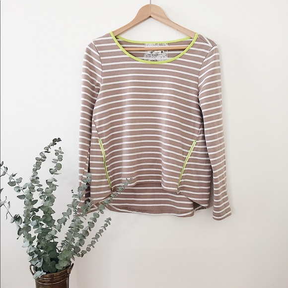 Anthropologie Tops - Anthro. Lili’s Closet sz S ✨